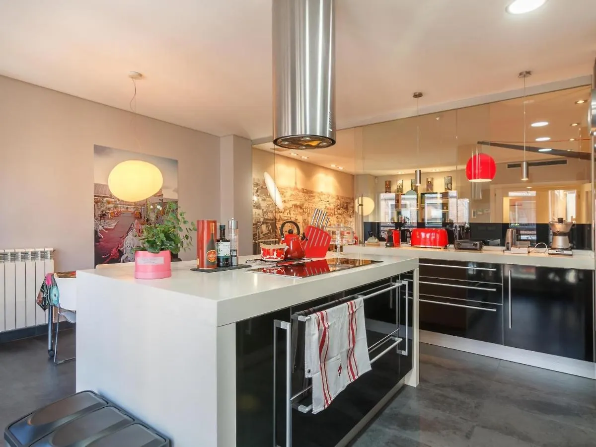 Apartamento De Diseno Con Parking Appartamento Bilbao Spagna