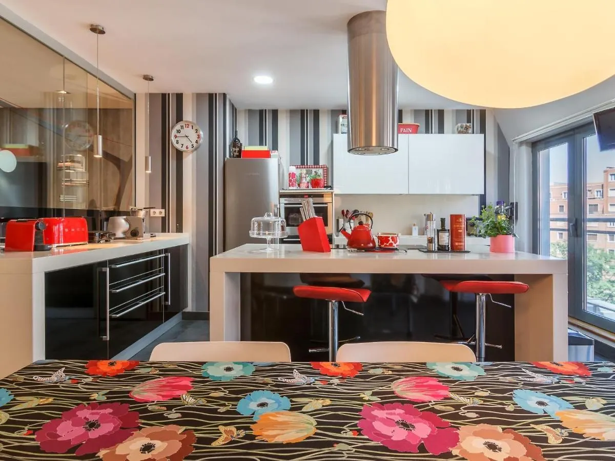 Apartamento De Diseno Con Parking Appartamento Bilbao